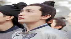 我成了男主的白月光 小说