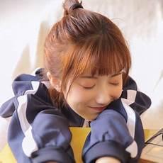 画一个好看的裙子短裙校服的