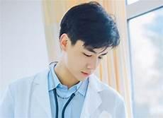 胡一天前女友